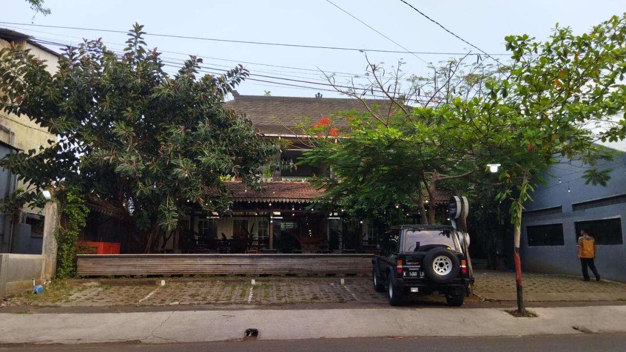 Nusantara Hotel Syariah Jepara Eksteriør billede