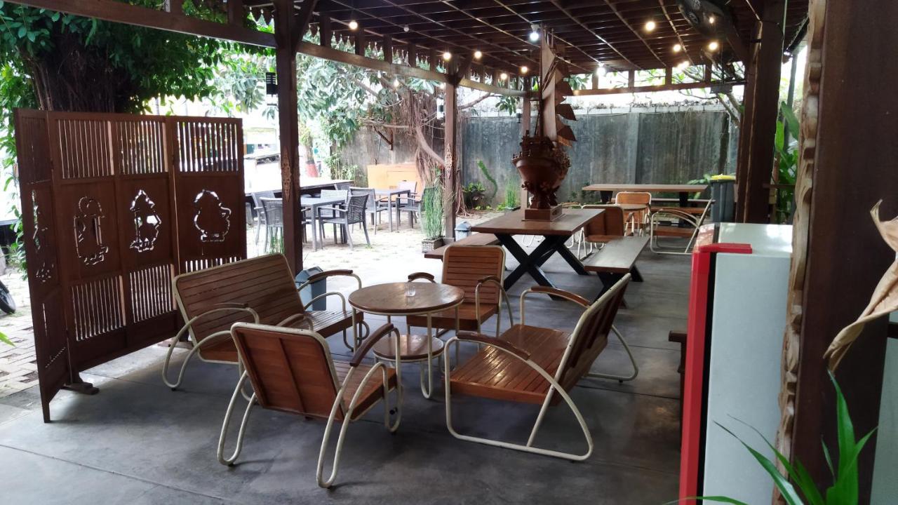 Nusantara Hotel Syariah Jepara Eksteriør billede